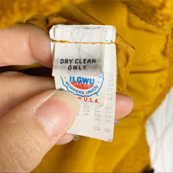 VINTAGE NIPON BOUTIQUE Mustard Wool Boucle Blazer - Picture 11 of 14